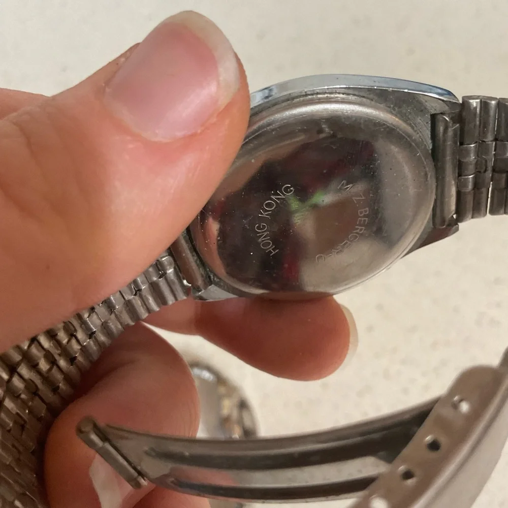Watches for repair